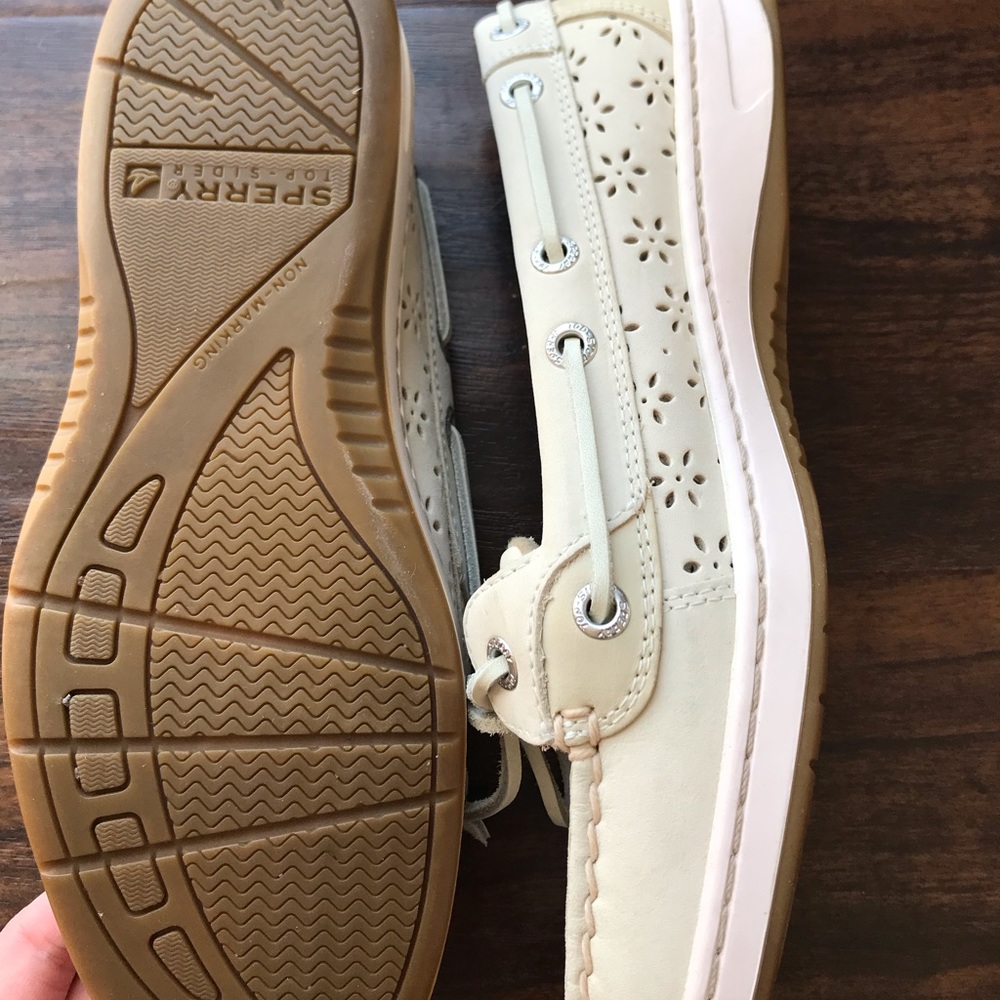 Sperry’s - Picture 2 of 2